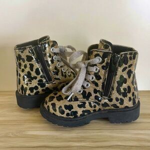 Bumble + Birdie Leopard Print Boots Toddler Girl Sz 8